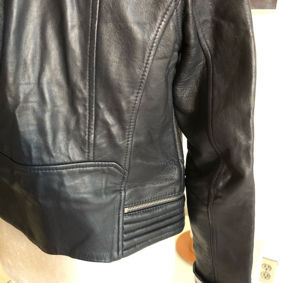Excellent Condition 💯 black leather Moto Jacket - Picture 7 of 15